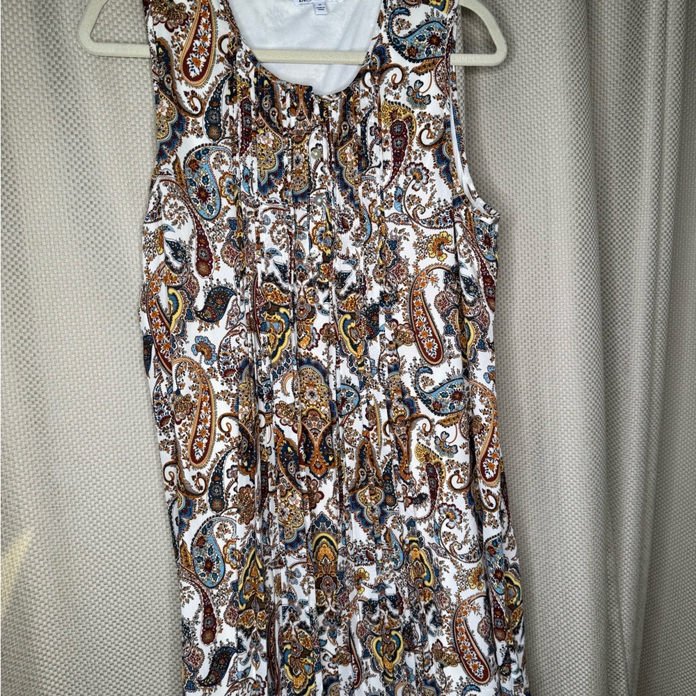 21 “ ptp. Paisley Sleeveless Dress